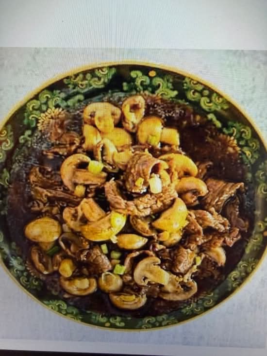 Beef w Mushrooms -蘑菇牛